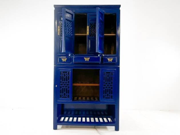 <a href="https://bidadari.es/product/armario-bar-azul/">Armario Bar azul.</a>