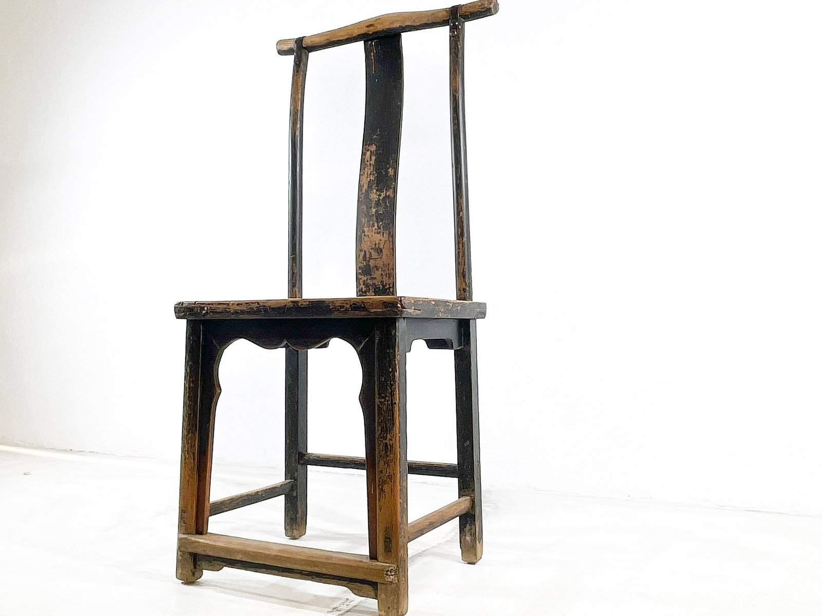 Sillas Oficiales en su acabado original. - Imagen 2